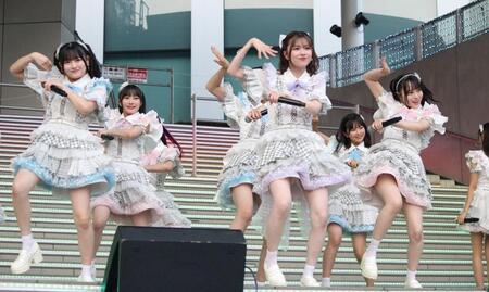 　パフォーマンスで盛り上げるＨＫＴ４８