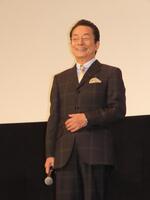 　舞台あいさつに出席した水谷豊