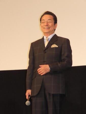 　舞台あいさつに出席した水谷豊