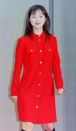 　久保純子アナウンサー＝１９９９年撮影