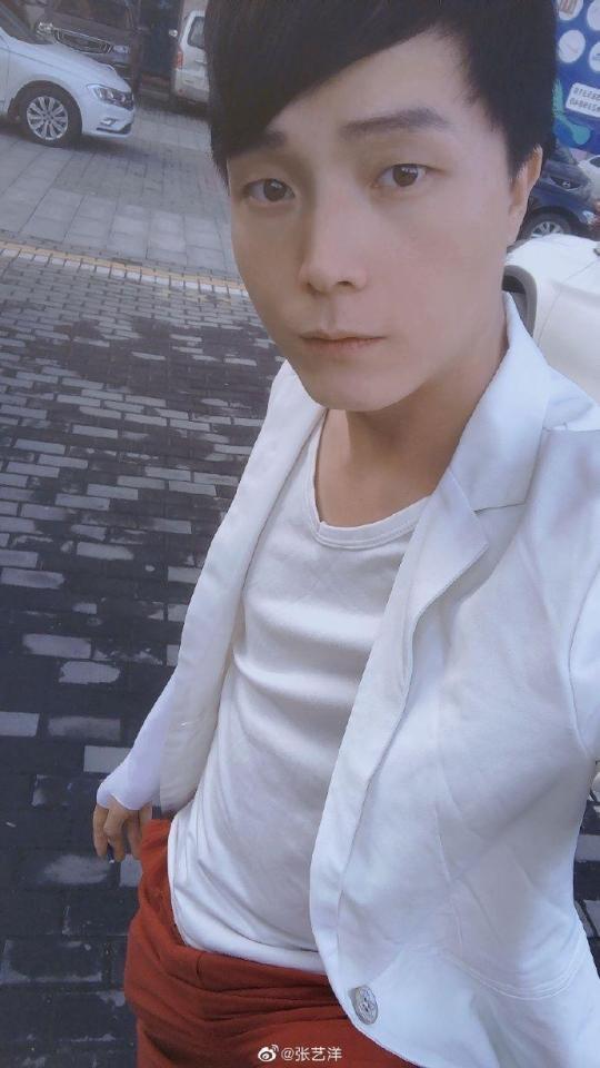 　チャン・イヤンの公式Ｗｅｉｂｏより