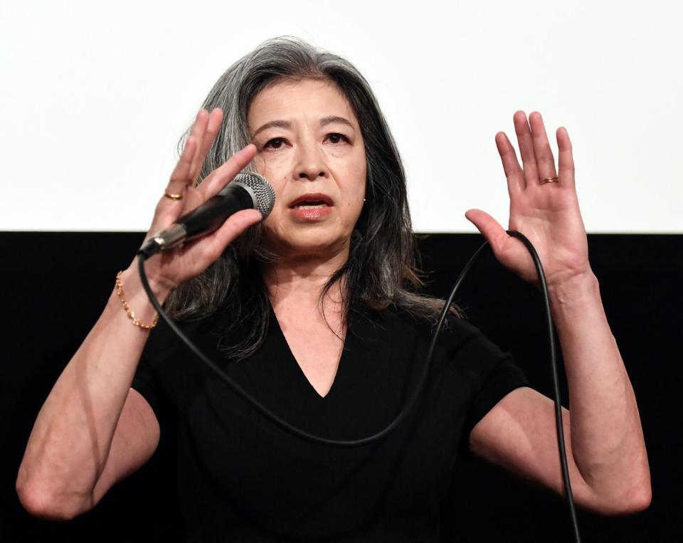 　監督作品について語る石田えり（撮影・佐藤厚）