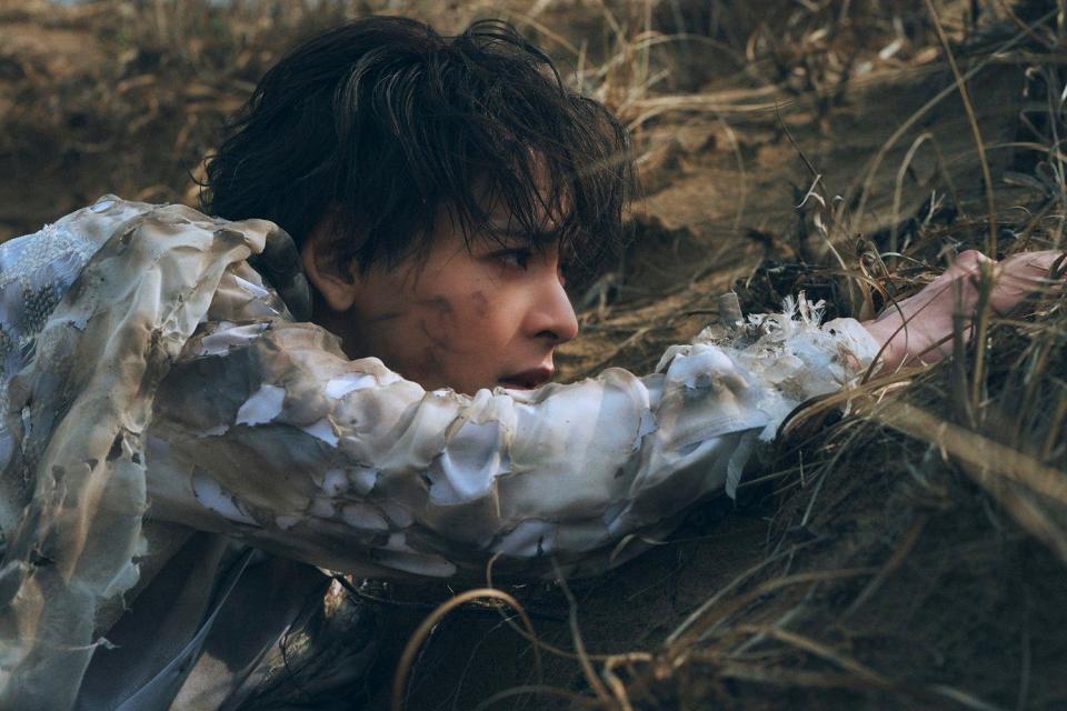 　坪倉康晴１ｓｔ写真集「夢幻」（東京ニュース通信社）イメージカット