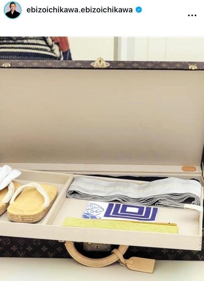着物ケース。團十郎のインスタグラム＠ｅｂｉｚｏｉｃｈｉｋａｗａ．ｅｂｉｚｏｉｃｈｉｋａｗａより 