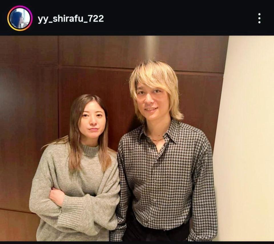 吉高由里子　書籍『しらふ』公式インスタグラム＠ｙｙ＿ｓｈｉｒａｆｕ＿７２２から