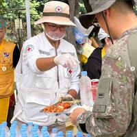 　アン・ジェウクの公式インスタグラム＠ｓｔｅｅｌａｊｗ６７９６より