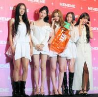 　ＭＥＯＶＶの（左から）ＧＡＷＯＮ、ＡＮＮＡ、ＥＬＬＡ、ＮＡＲＩＮ、ＳＯＯＩＮ