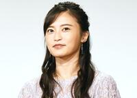 　小島瑠璃子（２０１９年撮影）