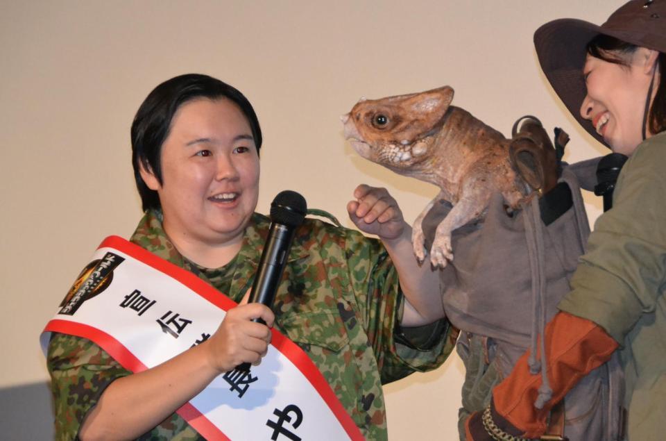 　「ジュラシック・ワールド／復活の大地」のイベントに登場したやす子