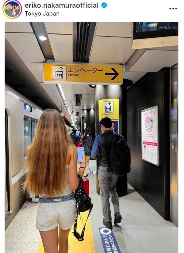 　東京滞在で。中村江里子のインスタグラム＠ｅｒｉｋｏ．ｎａｋａｍｕｒａｏｆｆｉｃｉａｌより 