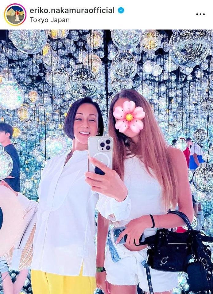 　東京滞在で。中村江里子のインスタグラム＠ｅｒｉｋｏ．ｎａｋａｍｕｒａｏｆｆｉｃｉａｌより 