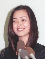 　中村由真（２００６年４月）