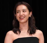 　宮内ひとみ（『桜庭ななみ』時代の２０２０年１１月撮影）