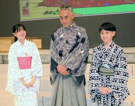 　（左から）市川ぼたん、市川團十郎、市川新之助