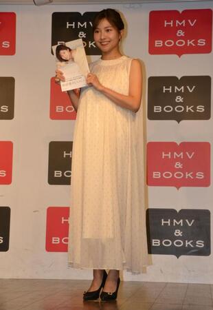 　１ｓｔ写真集「ＬＡＬＡ」（ワニブックス）の取材会に登場した後藤楽々