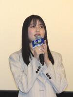 　映画「長崎－閃光（せんこう）の影で－」の公開記念舞台あいさつに出席した菊池日菜子