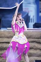 　佐々木彩夏（Ｃ）キングレコード