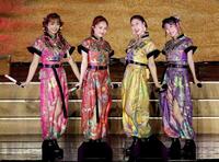 　ももいろクローバーＺ（Ｃ）キングレコード