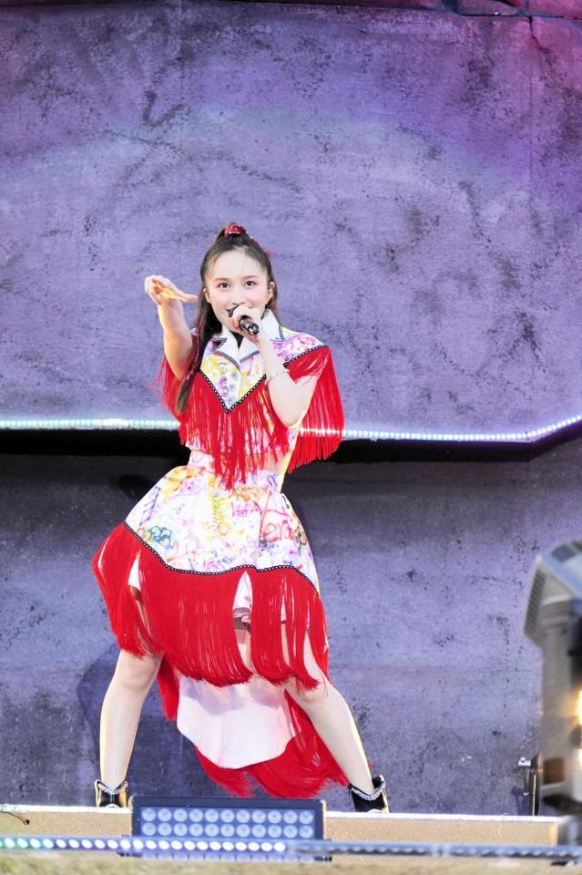 　百田夏菜子（Ｃ）キングレコード