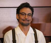 　取材に応じた山口馬木也