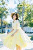 　富田鈴花の初写真集「鈴花サーキット」内カット（撮影／峠雄三、発売／光文社）