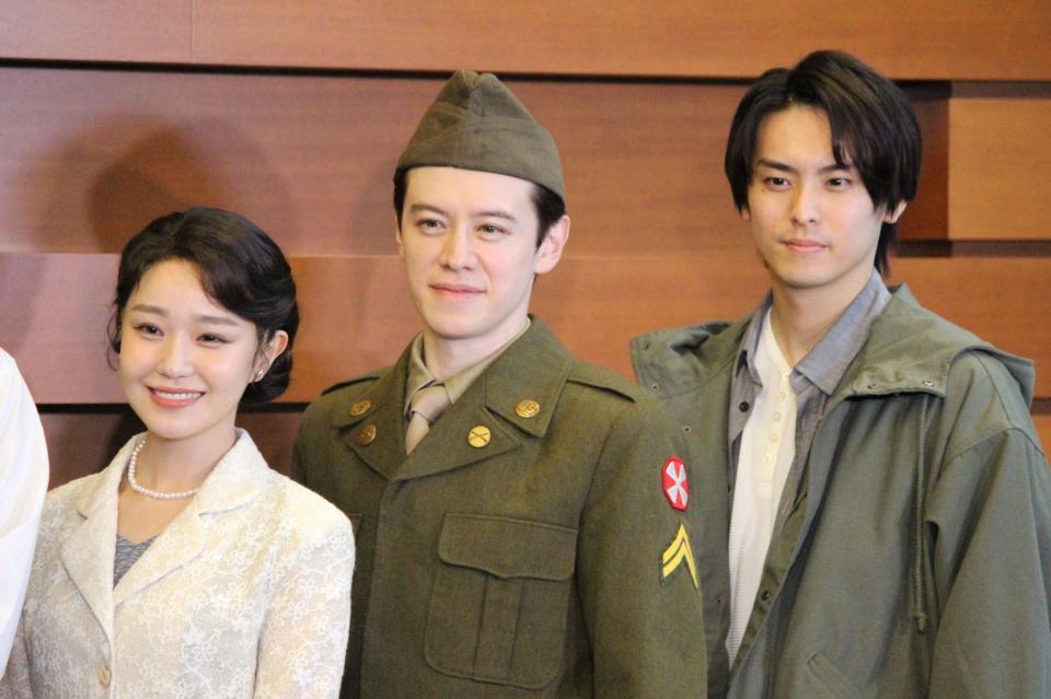 　取材に応じた（左から）奈緒、ウエンツ瑛士、高野洸