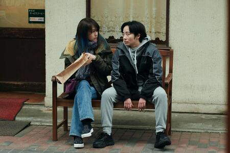 　北川景子（左）と共演する森田望智　©２０２５「ナイトフラワー」製作委員会