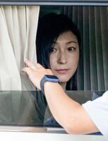 　７月２８日、浜松ＳＡで車中から実況見分に立ち会った広末涼子