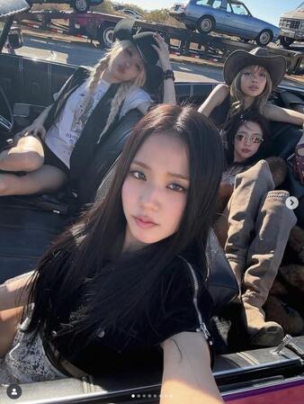 　ＢＬＡＣＫＰＩＮＫ・ジスの公式インスタグラム＠ｓｏｏｙａａａ＿＿より