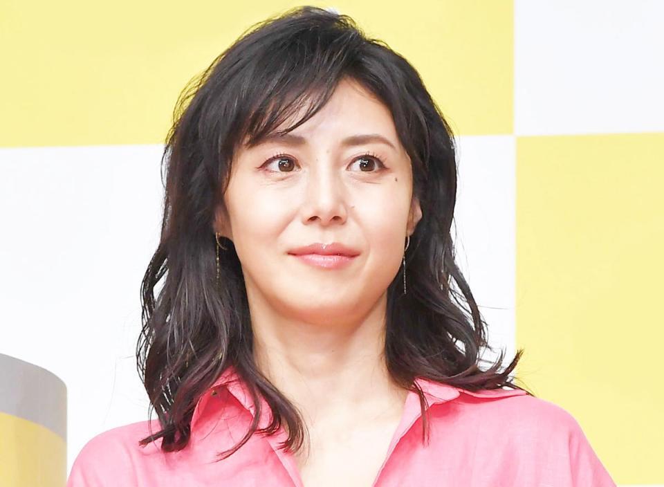 　松嶋菜々子