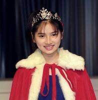 　１９９６年、「東宝シンデレラ」でグランプリを受賞した野波麻帆