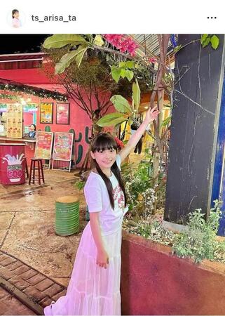 大人びた美少女ぶりの成長したメイコ長女！津久井有咲のインスタグラム＠ｔｓ＿ａｒｉｓａ＿ｔａより