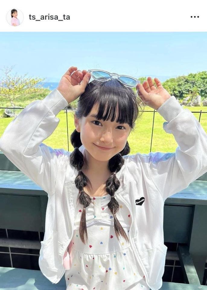大人びた美少女ぶりの成長したメイコ長女！津久井有咲のインスタグラム＠ｔｓ＿ａｒｉｓａ＿ｔａより