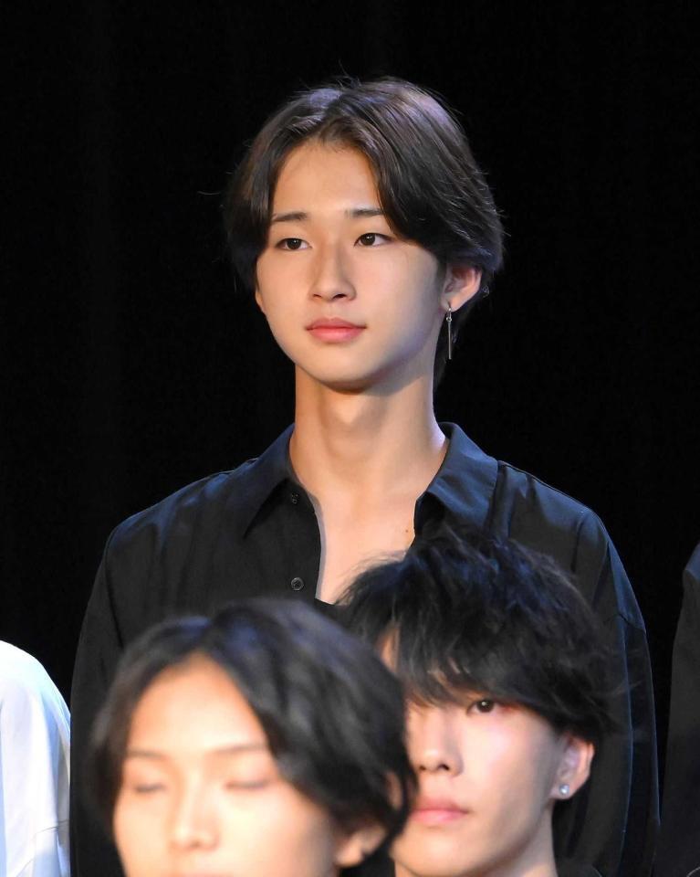 ２０２３年８月、ジュノン・スーパーボーイ・コンテストＢＥＳＴ３０お披露目会見で。富川立夢　