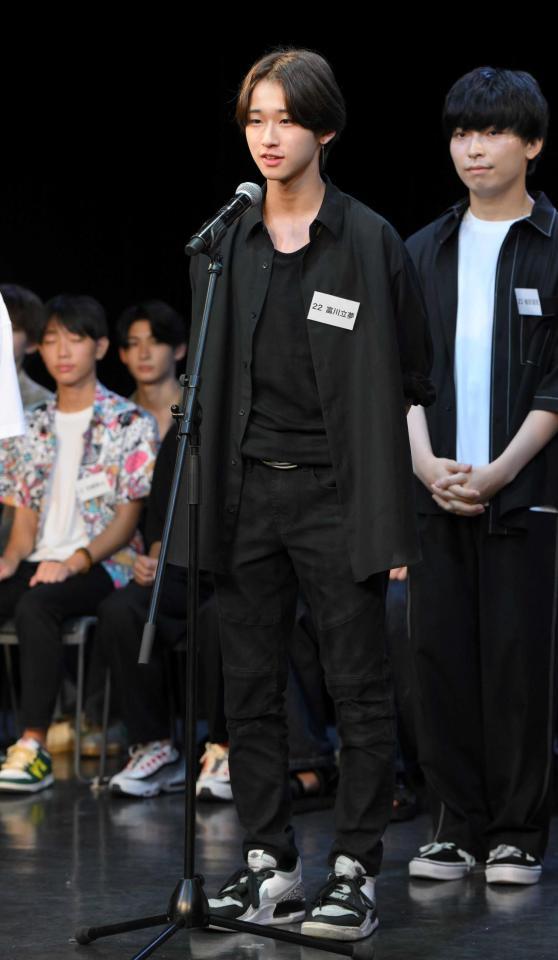 ２０２３年８月、ジュノン・スーパーボーイ・コンテストＢＥＳＴ３０お披露目会見で。富川立夢　