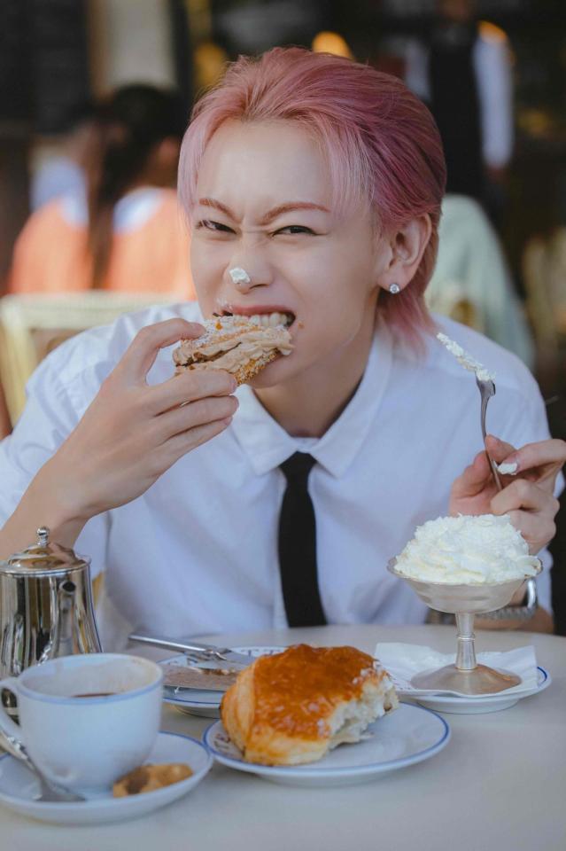 　超特急・シューヤの初の写真集「ＴＲＥＮＴＥ」のカット©ＳＤＰ