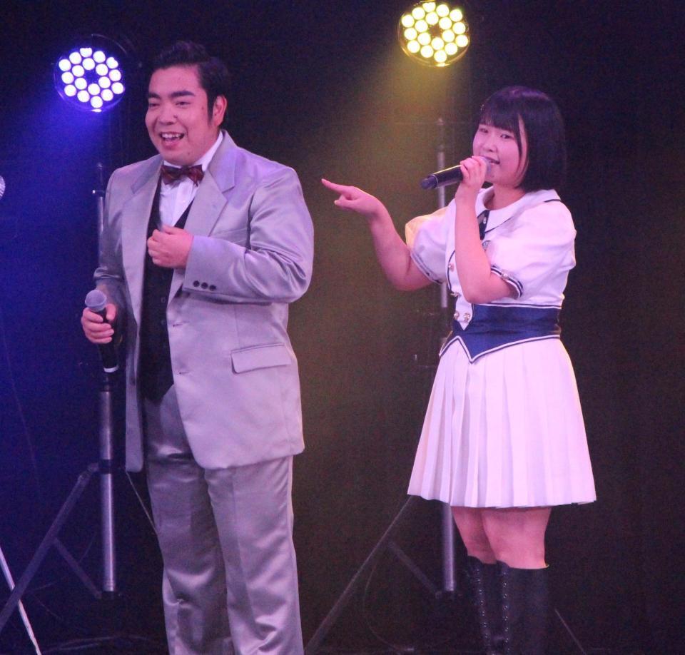 　コラボしたＳＴＵ４８の池田裕楽（右）と徳永ゆうき