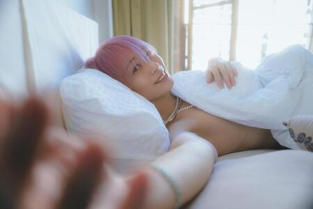 　超特急・シューヤの初の写真集「ＴＲＥＮＴＥ」のカット©ＳＤＰ