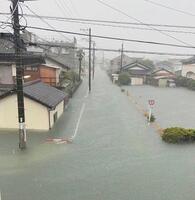 　大雨で冠水した熊本県八代市の住宅地