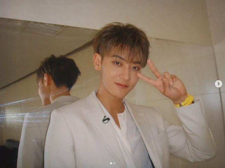 　元ＥＸＯ・タオの公式インスタグラム＠ｈｚｔｔｔａｏより