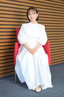 　日本テレビ「一行ポップ」で番組の魅力を豊かな声色とともに伝える日本テレビ・河出奈都美アナウンサー（撮影・伊藤笙子）