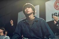 　映画「ナイトフラワー」に出演するＳｎｏｗ　Ｍａｎの佐久間大介　©２０２５「ナイトフラワー」製作委員会