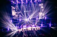 　パフォーマンスを行う「騎士Ｘ　－　Ｋｎｉｇｈｔ　Ｘ　－」（左から）しゆん、てるとくん、タケヤキ翔、ばぁう