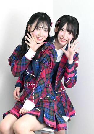 　「れみひゅー」コンビとして人気の徳永羚海（左）と坂川陽香（撮影・伊藤笙子）