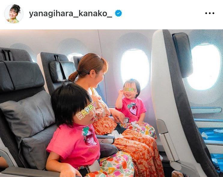 手前が長女。８月１２日付の柳原可奈子のインスタグラム＠ｙａｎａｇｉｈａｒａ＿ｋａｎａｋｏ＿より 