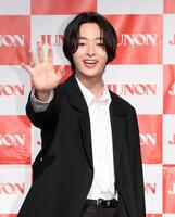 　ゲストとして登場した谷原七音（撮影・佐々木彰尚）