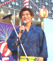 上野観光大使に就任した新浜レオン