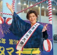 　上野観光大使に就任した新浜レオン