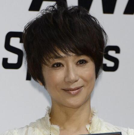 　黒田知永子