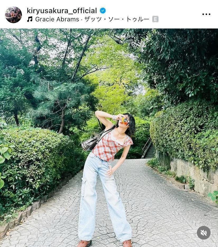 吉柳咲良のインスタグラム＠ｋｉｒｙｕｓａｋｕｒａ＿ｏｆｆｉｃｉａｌより